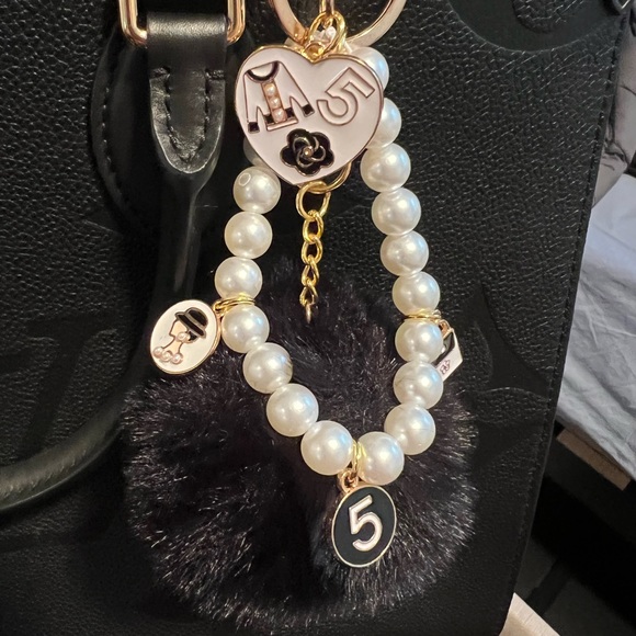 Handmade 3 in 1 - purse charm, bracelet, keychain - Picture 2 of 5